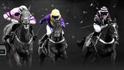 莱万与奥尔莫助巴萨3-0完胜奥萨苏纳，央视网记录西甲捷报